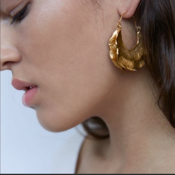 Zara Jewelry Zara Gold Hoop Earrings Poshmark